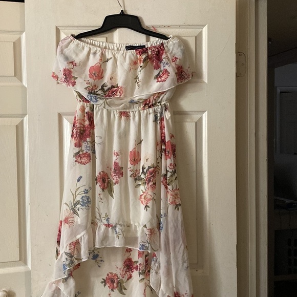 Floral dress off shoulders - Picture 6 of 8